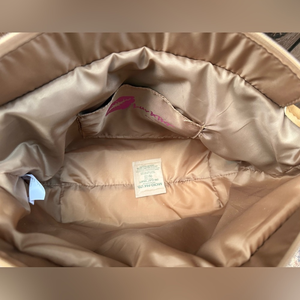 Luv Betsey By Betsey Johnson LBadie Corduroy Handbad - Picture 11 of 15
